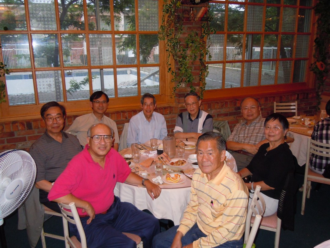 Photo of TWGSS June 4 Reunion Vancouver CA